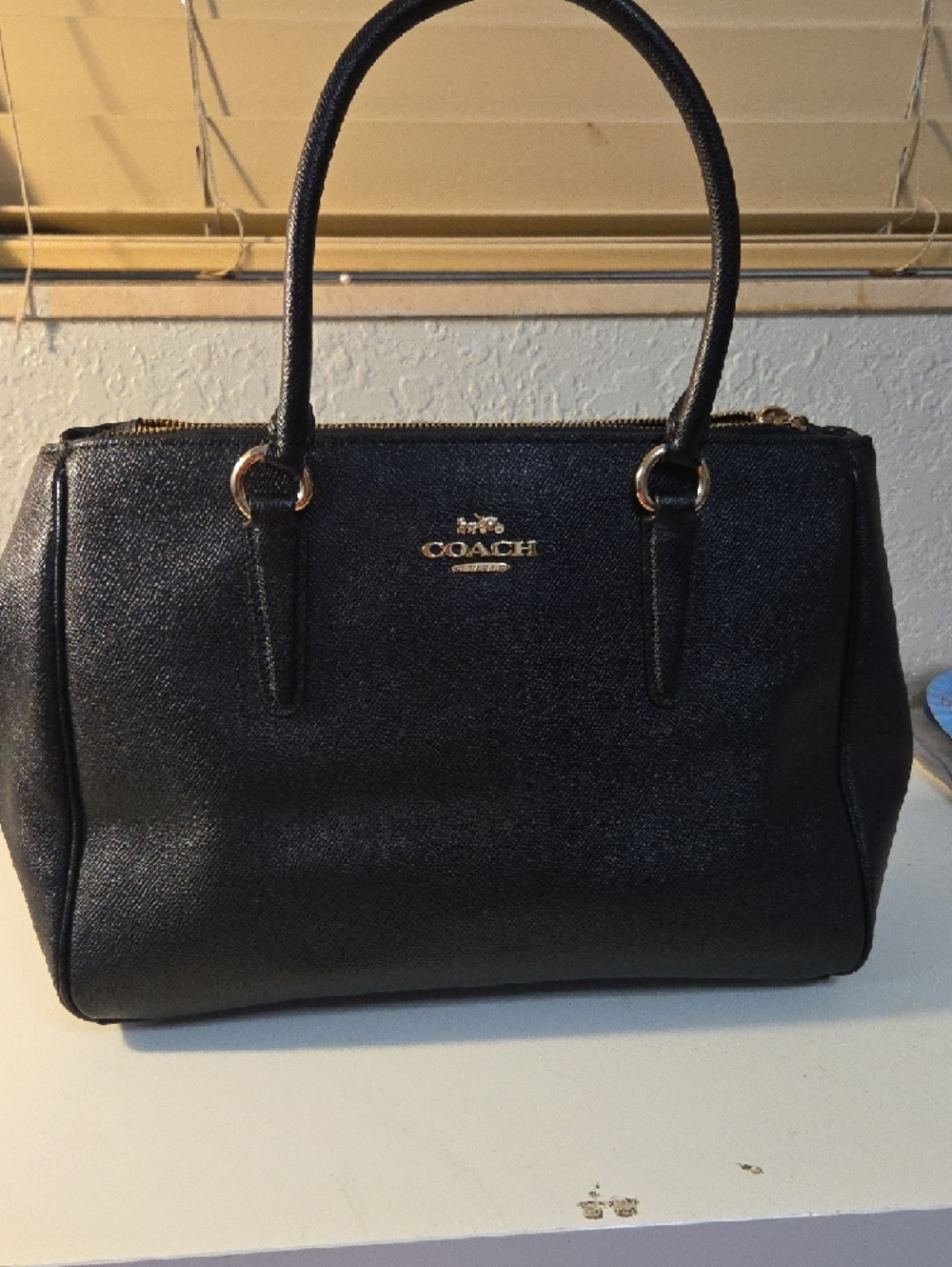 Coach Black Leather Top-Handle Satchel Gold Hardware Almost New Authentic - Picture 2 of 8